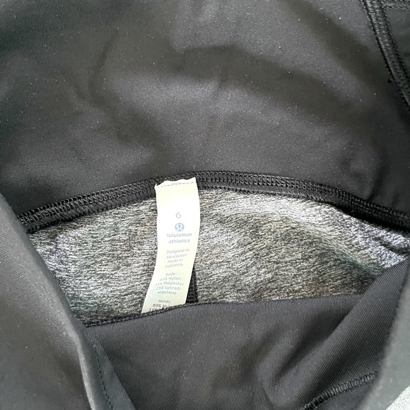 Lulu lemon crop legging - Picture 3 of 3